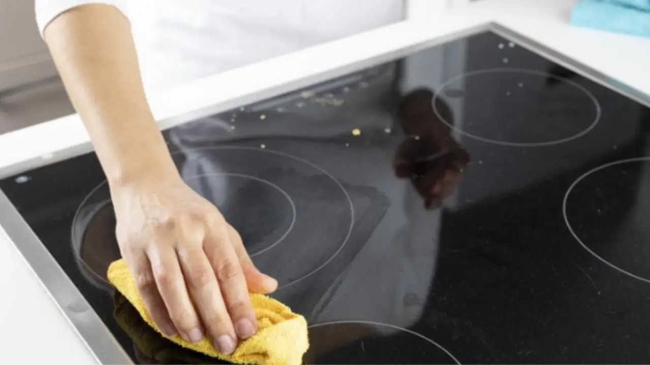 I metodi più efficaci per pulire il piano a induzione senza graffi