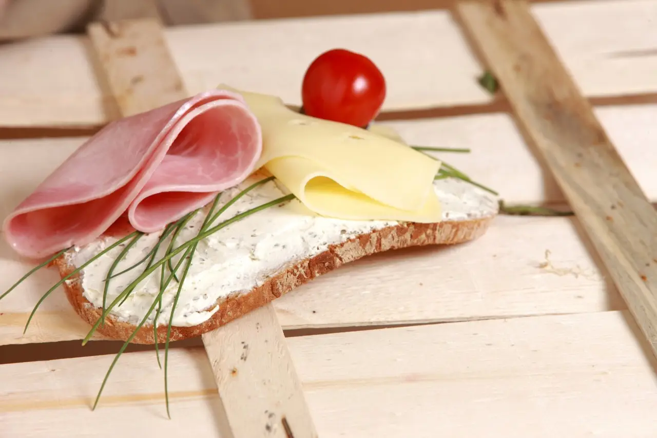 Colazione salata: quali alimenti prediligere per energia costante Colazione salata: quali alimenti prediligere per energia costante