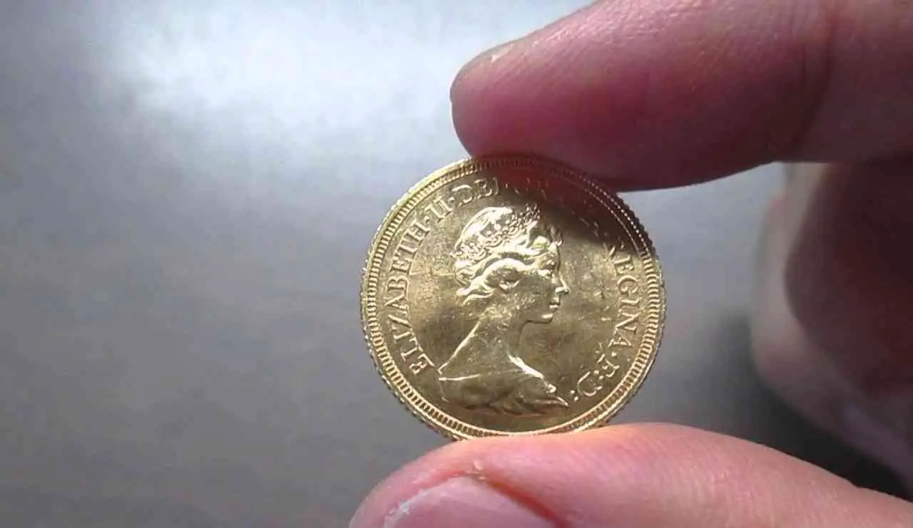 Sterlina inglese: quanto vale oggi se la vendi in Italia – scopri il prezzo Sterlina inglese: quanto vale oggi se la vendi in Italia – scopri il prezzo